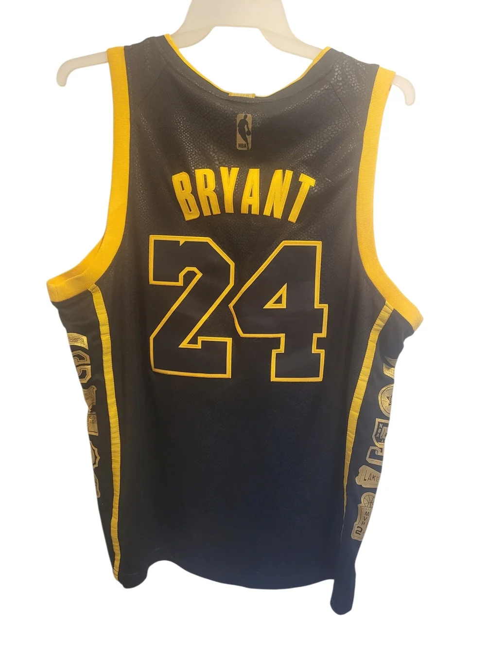 Nike Kobe Bryant Commemorative SnakeSkin Jersey Golden Edition